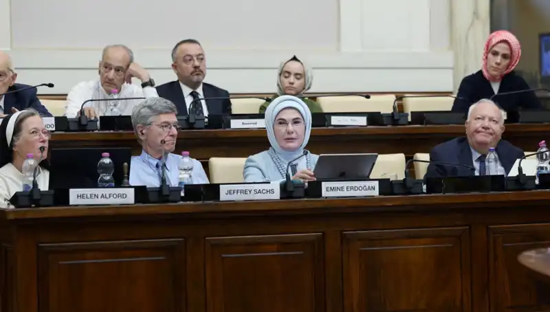 Emine Erdoğan, Vatikan’da "Dünya 5’ten Büyüktür" Mesajını Verdi