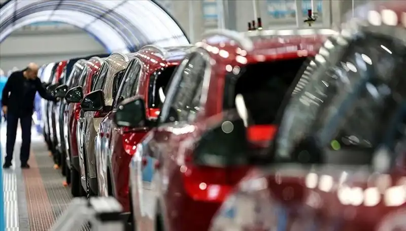 En Çok Satan Araçlar: Renk, Motor ve Yakıt Kombinasyonları ile 2023’ün Trendleri
