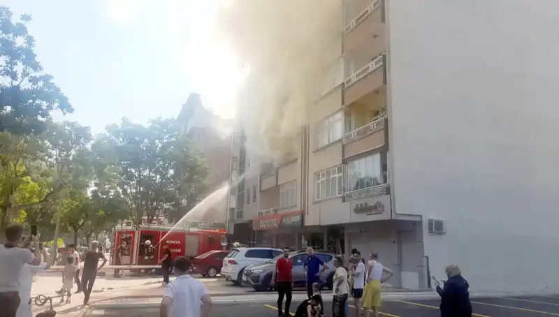 Yangın Sonrası Mucize Kurtuluş: Gözlerini Alevlerin Arasında Açtılar