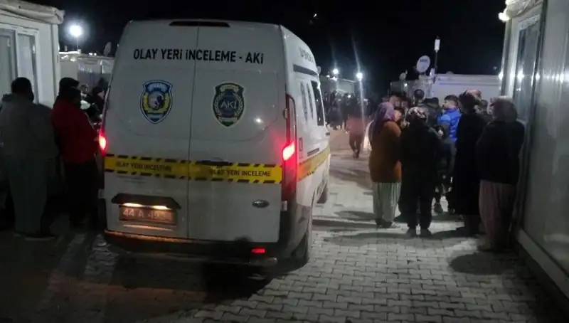 Kavga Eden Husumetlilerin Çatışmasında Kan Aktı: Olayın Detayları