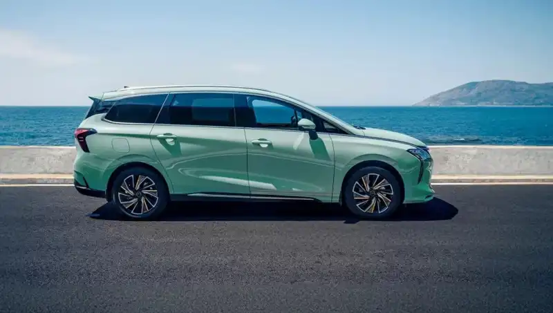 Türkiye'de Yeni Bir Çin Markası: Forthing Otomobilleri ve Fiyatları
