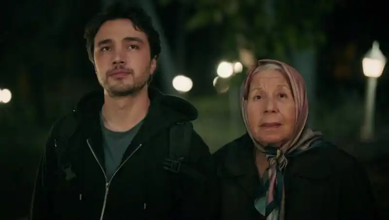 Aile Saadeti Dizisi 1. Bölüm Tarihi Açıklandı, İzleyiciler Heyecanla Bekliyor!