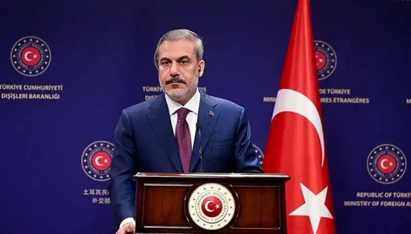Fidan ve Katarlı Mevkidaşından Stratejik İş Birliği Ziyareti