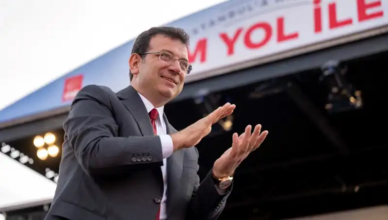 Ekrem İmamoğlu'ndan Adaylık Mesajı: "Başka Adayı Desteklerim" Dedi