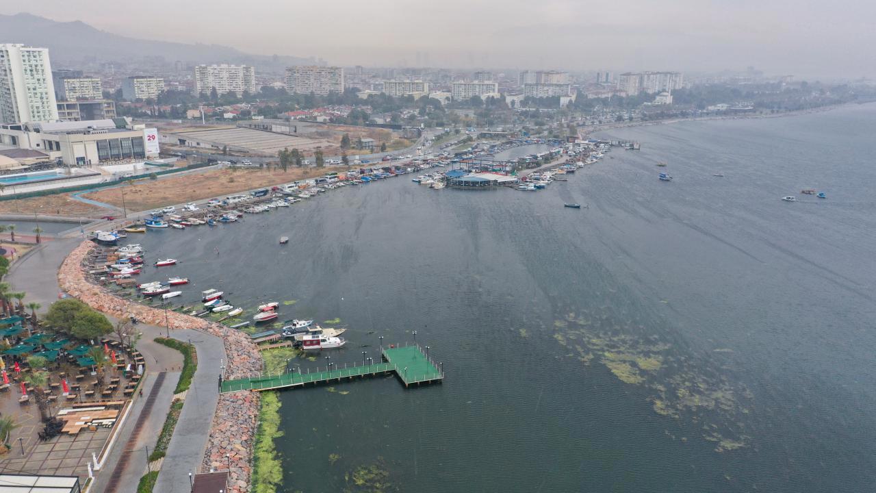 İzmir Körfezi'nde Kirlilik Soruşturması