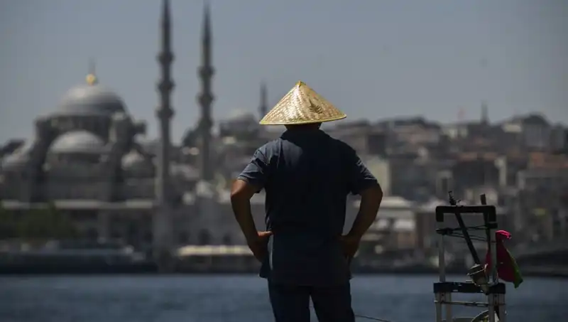 Türkiye'de 55 Yılda Görülen En Sıcak Haziran Ayı Neler Getirdi?