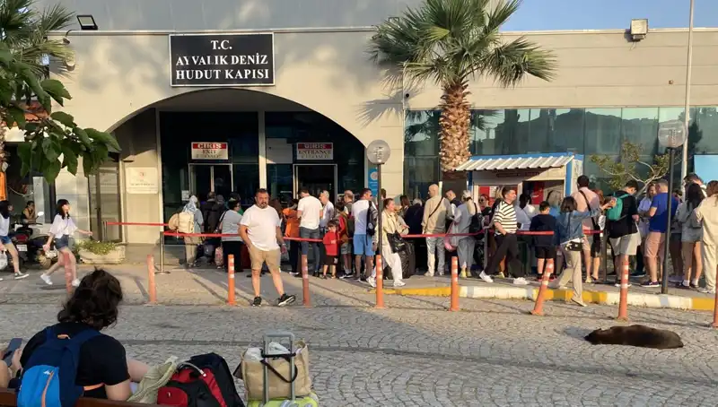 Bayramda Midilli Adası: Tatilcilerin Yeni Gözdesi Haline Geldi