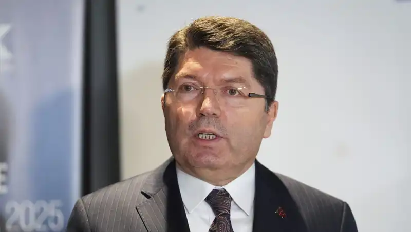 Yılmaz Tunç'tan 10. Yargı Paketi: Değişiklikler ve Beklentiler