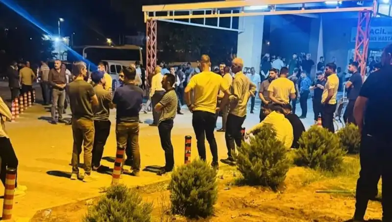 Şırnak'ta İki Aile Arasında Kanlı Hesaplaşma: 1 Ölü, 3 Yaralı!