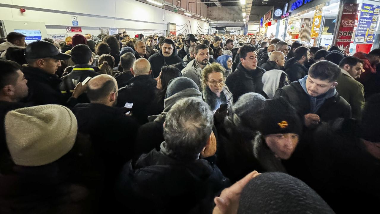 İstanbul'da Kar Yağışı Etkili