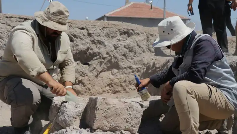 İç Anadolu'da Tarih Yeniden Yazılıyor: Yeni Mozaiklere Ulaşıldı