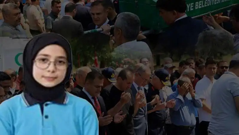 Marmaris Depreminde Hayatını Kaybeden Genç Kadın, Gözyaşları İçinde Uğurlandı