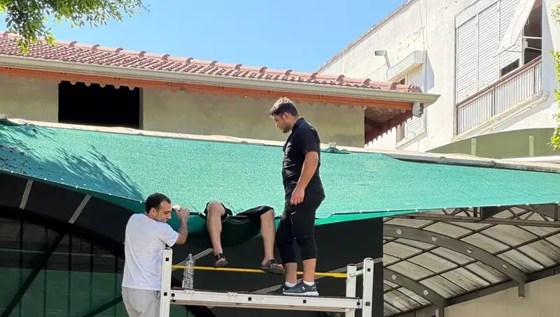 Dengesini Kaybedip Balkondan Düşen Genç Kadının Hayati Mücadelesi