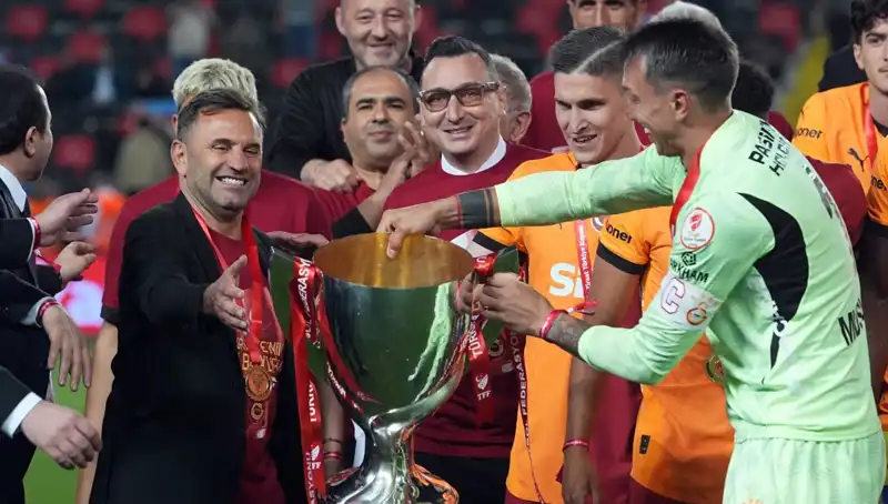 Okan Buruk'tan Galatasaray'daki Hedefler Üzerine Çarpıcı Açıklamalar