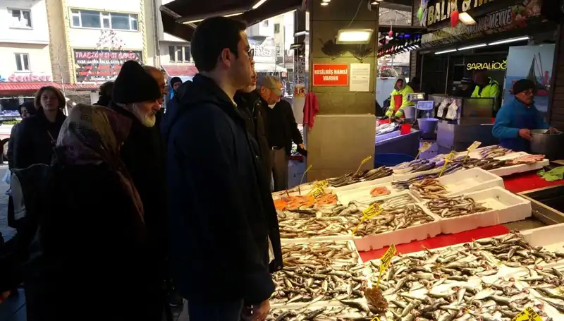 Hamsi Karaborsa Olurken Tezgahta Farklı Balık Çeşitleri Arttı!