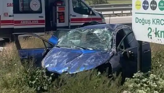 Kontrolden Çıkan Araç Takla Attı: Korkunç Kaza İki Yaralı