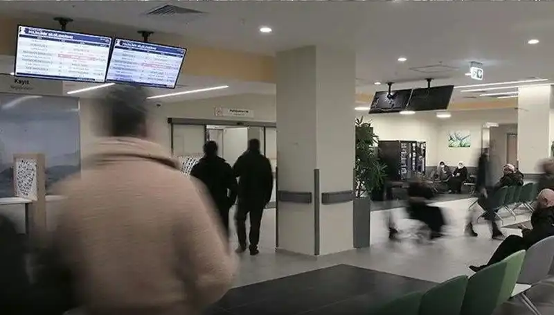 MHRS Randevu Bekleme Süreleri Dramatiik Şekilde Azaldı: Yüzde 61 Düşüş